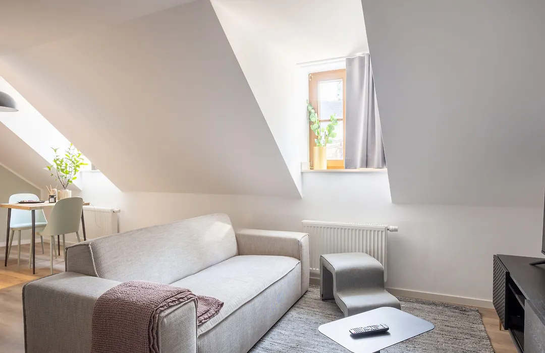 Limehome Zwickau Hauptmarkt-1