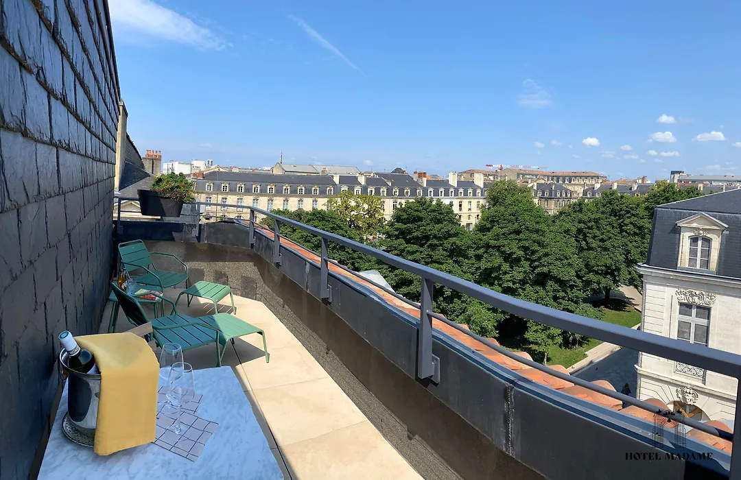 Hotel Madame-1