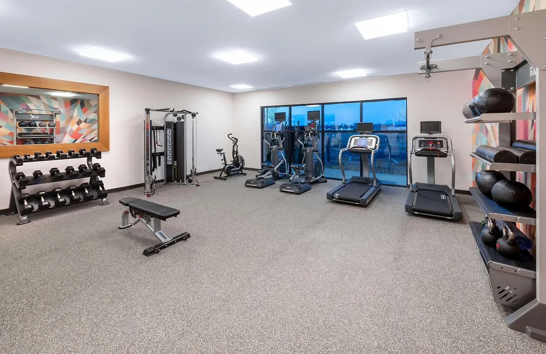 Hilton Garden Inn Longmont-1