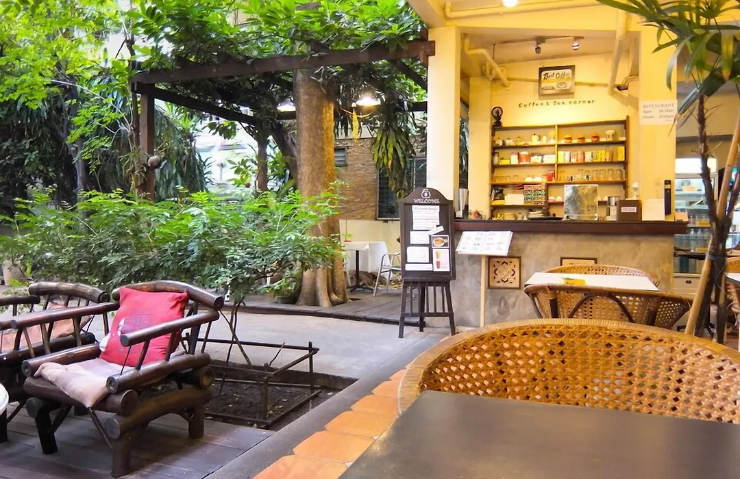 Lamphuhouse Bangkok-1