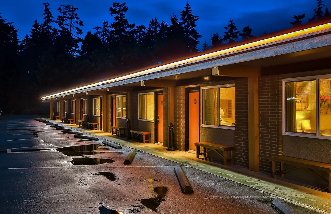 Arbutus Grove Motel-1