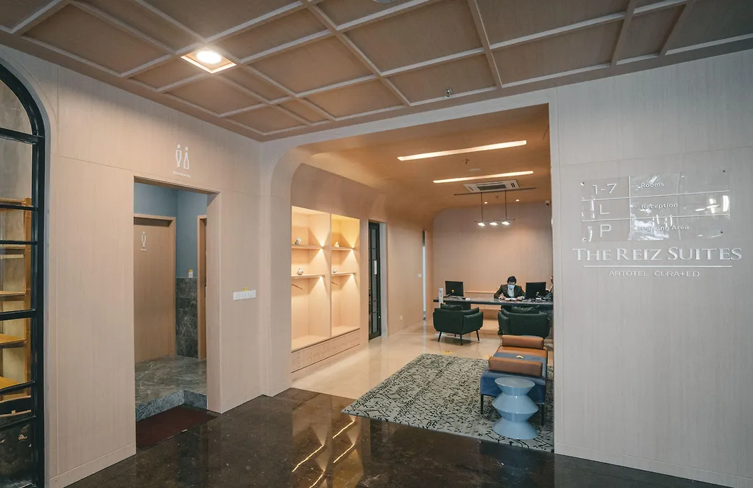 The Reiz Suites, Artotel Curated-1