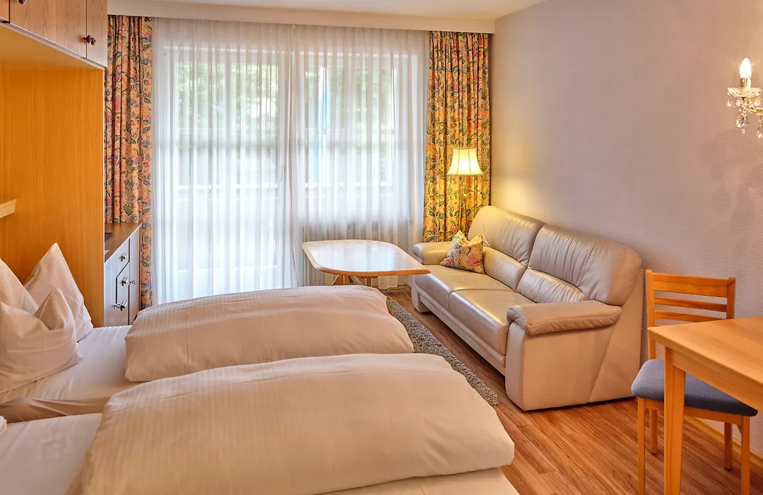 Appartement-Haus Blumenhof-1