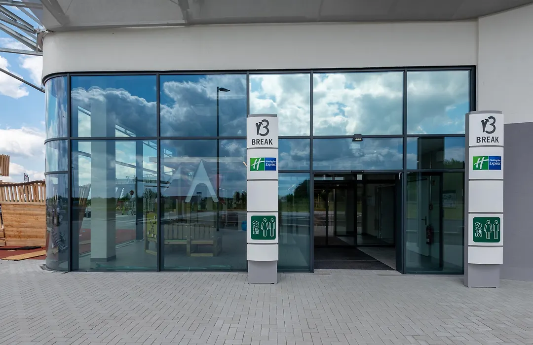Holiday Inn Express - Hamburg South A7-As42 By Ihg-1