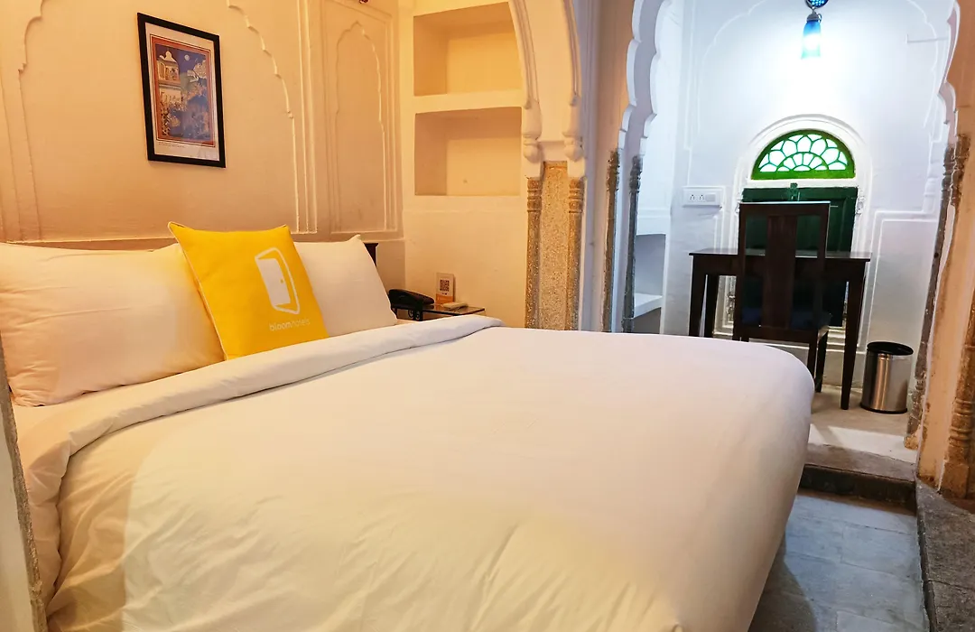 Bloom Boutique L Chelon Haveli-1