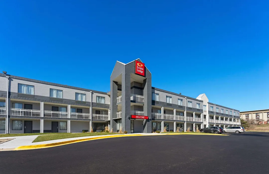 Econo Lodge Rockford Casino Area-1