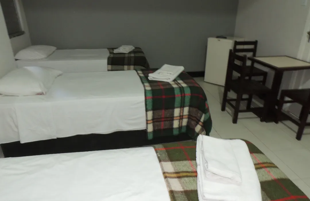 Hotel Economy 888 - Próximo a Praça da Estação e Rodoviária-1