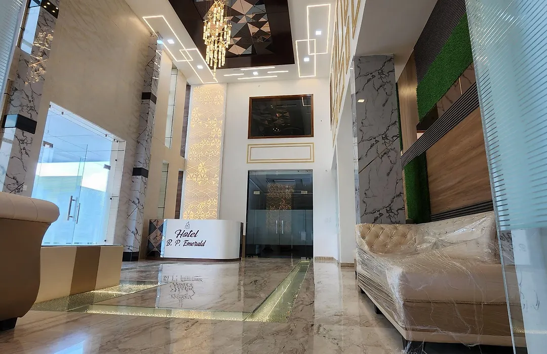 Hotel B P Emerald-1