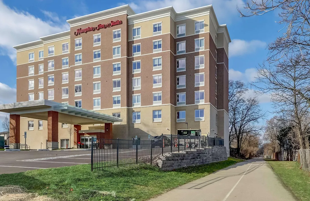 Hampton Inn & Suites Cincinnati Midtown Rookwood-1