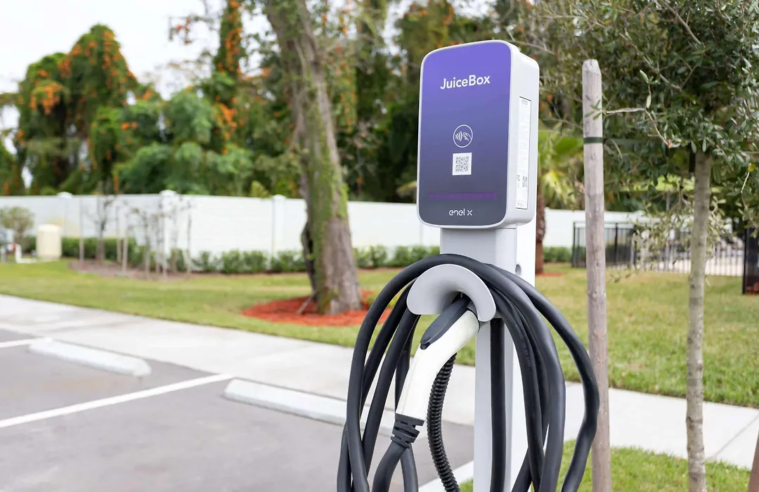Wyndham Garden Orlando Airport - Free Airport Shuttle - Park N' Fly Available-1