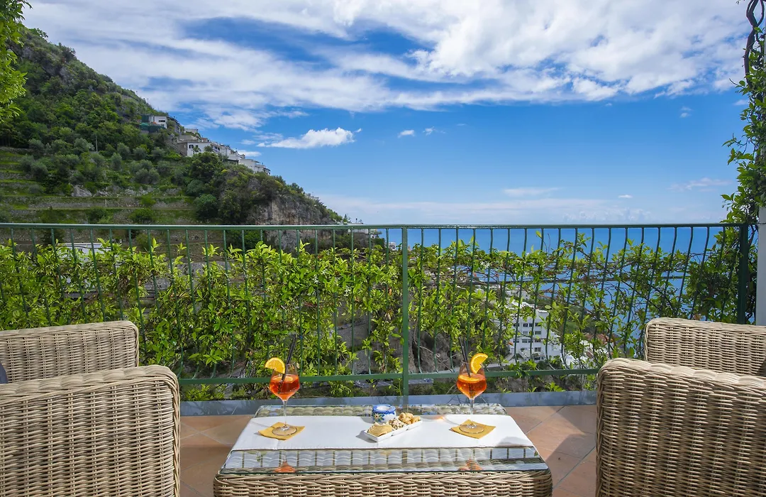 Hotel Pellegrino-1