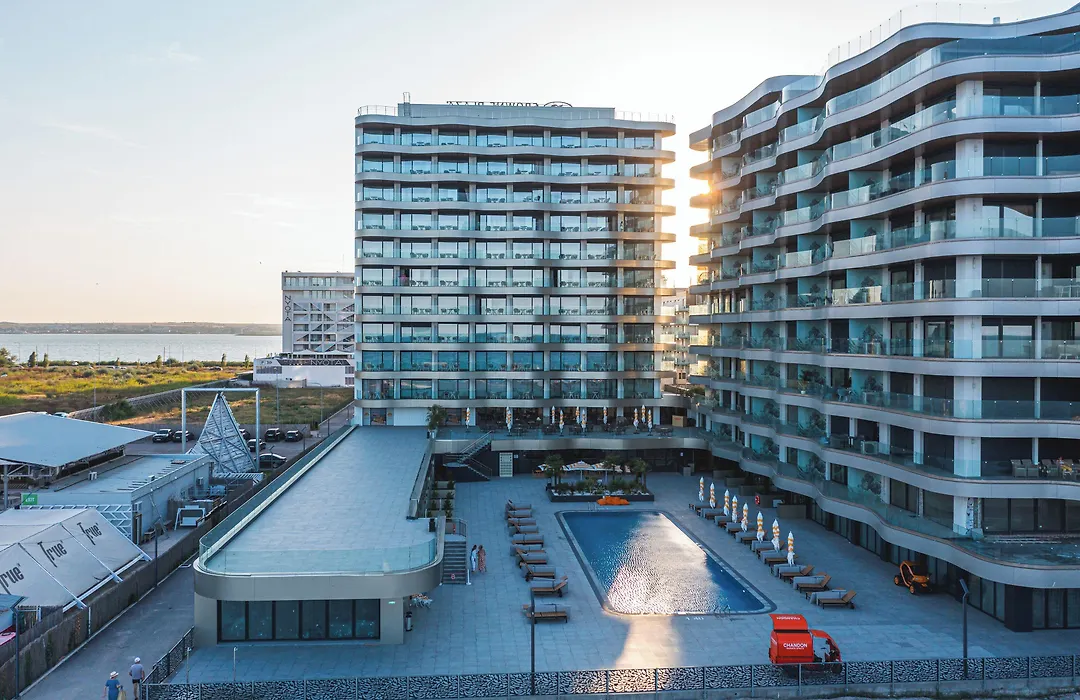 Crowne Plaza Constanta - Mamaia Beach By Ihg-1