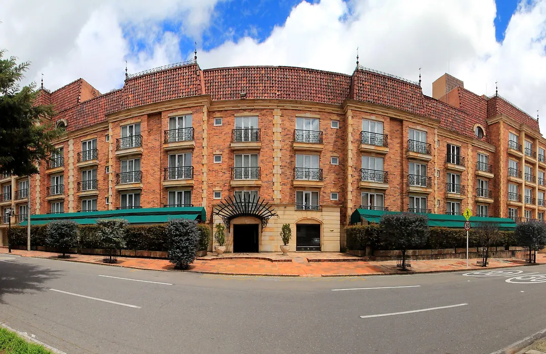 Hotel Windsor House Inn By Geh Suites-1