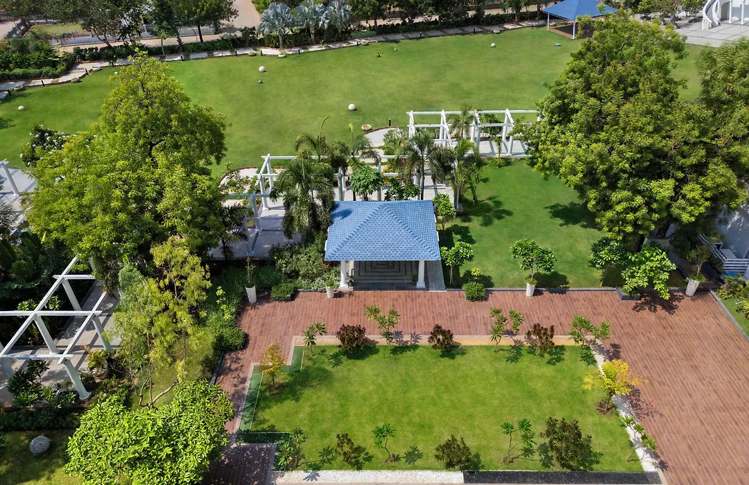 Taj Gandhinagar Resort And Spa-1