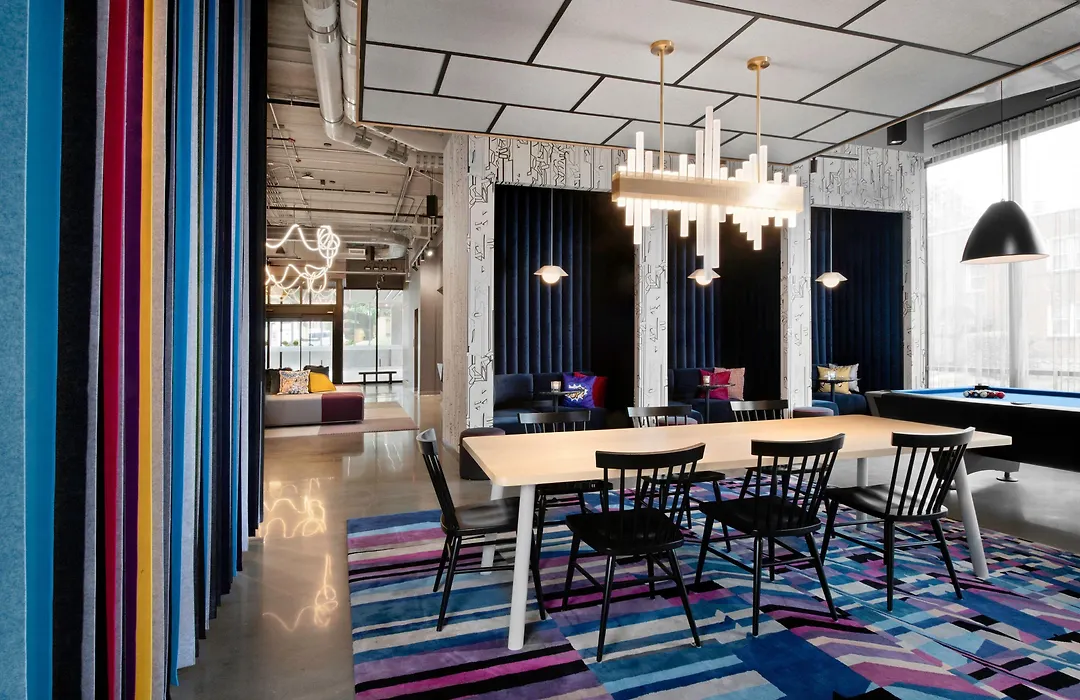 Aloft By Marriott Kansas City Country Club Plaza-1