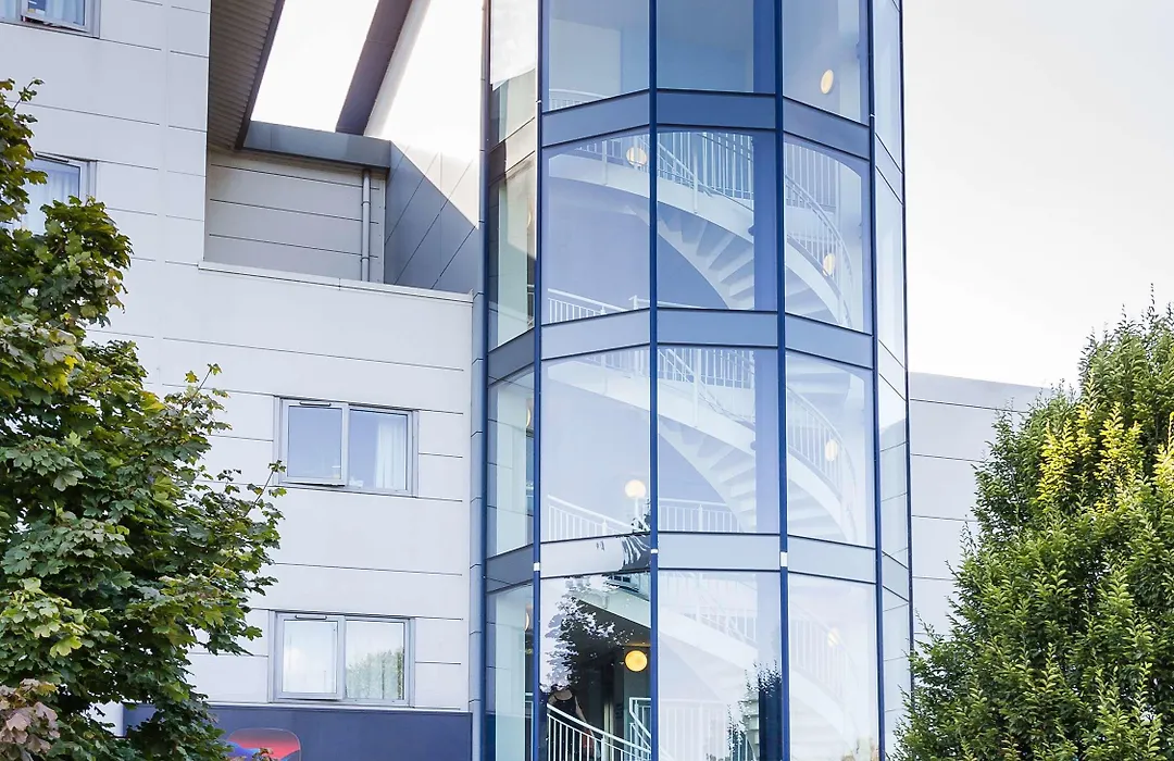 Travelodge Guildford-1