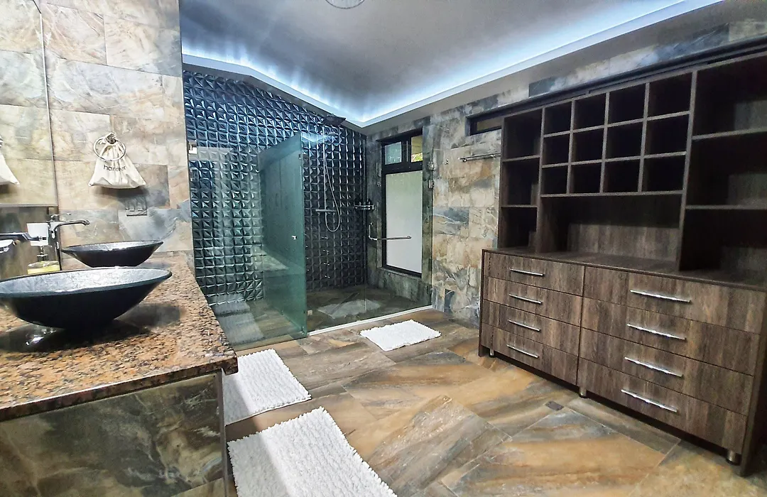 The Residence By Villa Alejandro-1