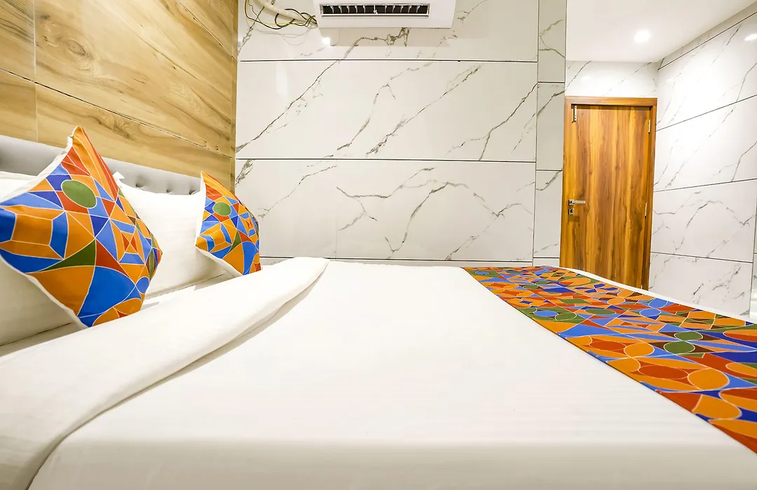 Fabhotel Shubham Inn-1