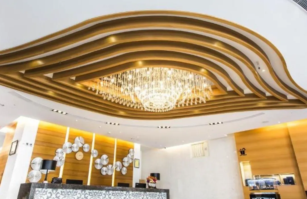 Royal Fine Hotel-1