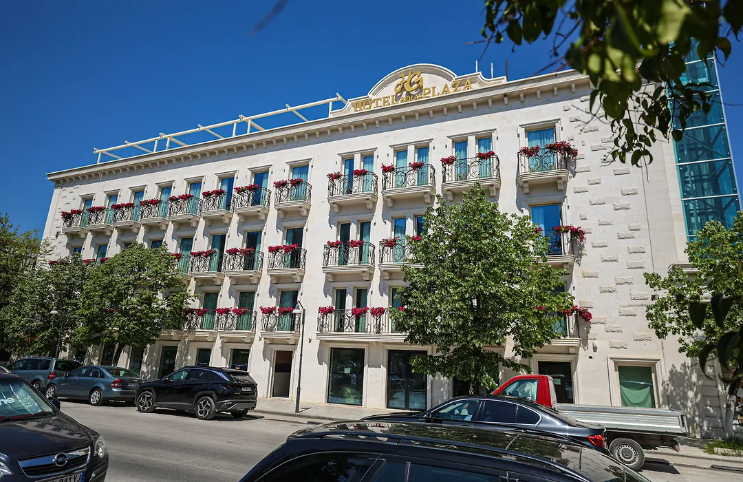Hotel Plaza Berat-1