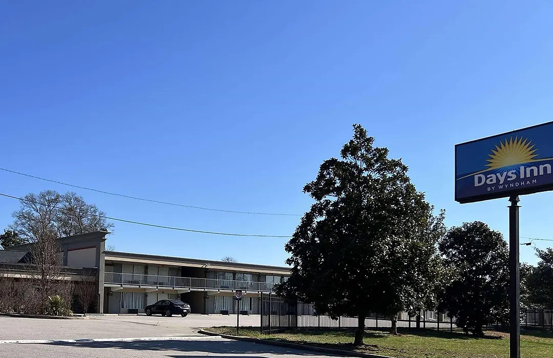 Days Inn By Wyndham Monroe Nc-1