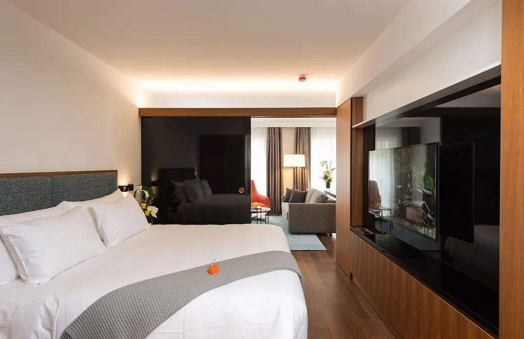 Fraser Suites Geneva - Serviced Apartments-1