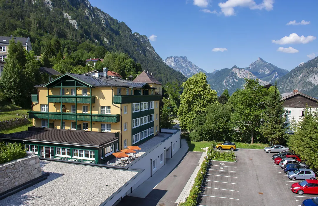 Landhotel Post Ebensee am Traunsee ***S-1