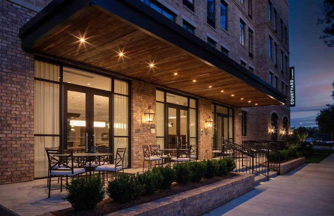 Courtyard By Marriott Thomasville Downtown-1