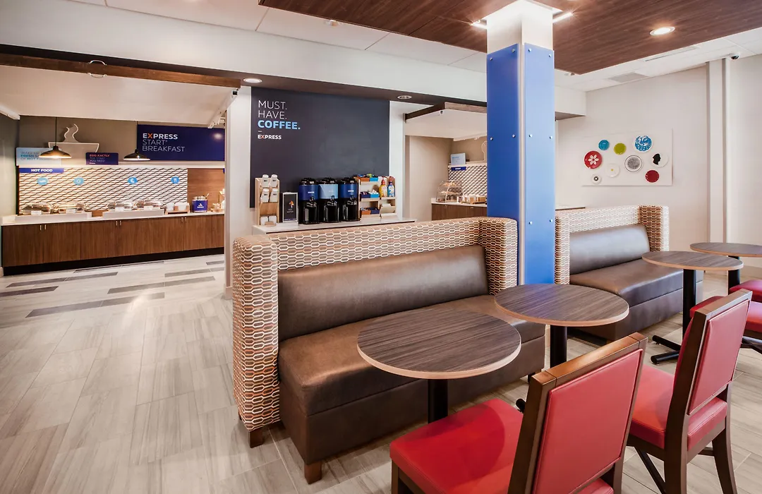 Holiday Inn Express & Suites - Ely By Ihg-1