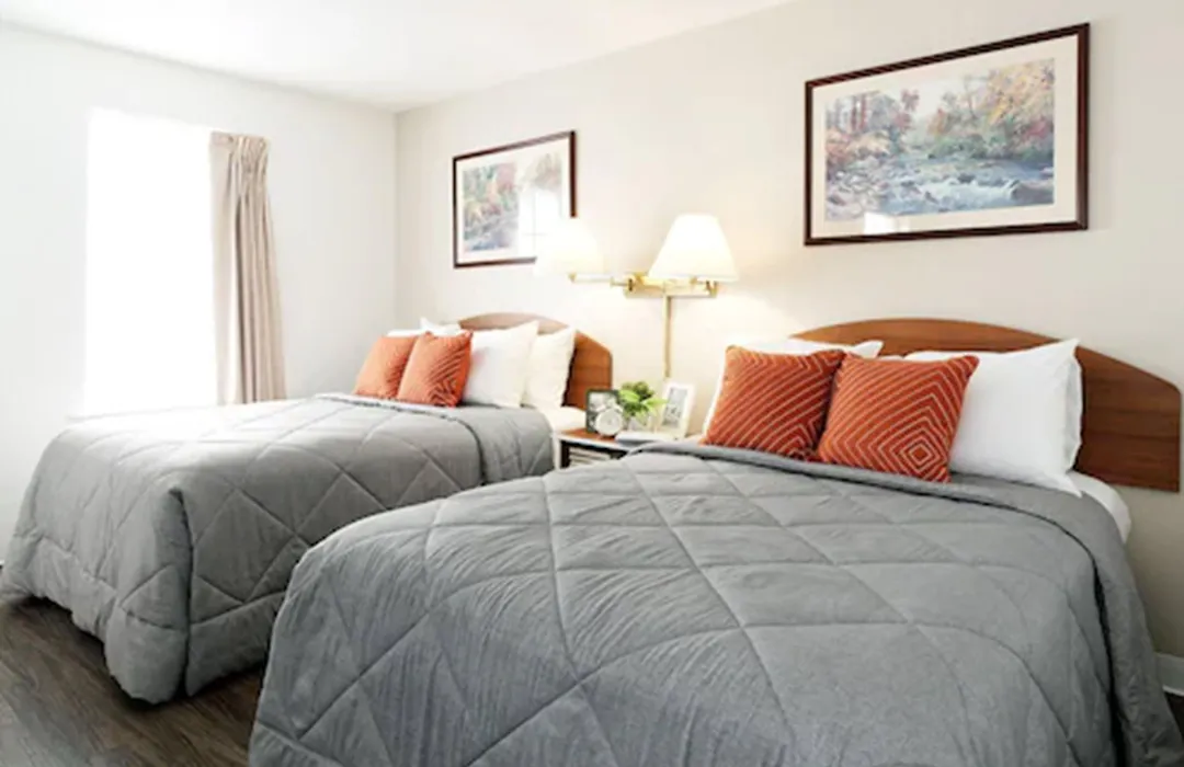 Intown Suites Extended Stay St. Louis Mo - St. Charles-1