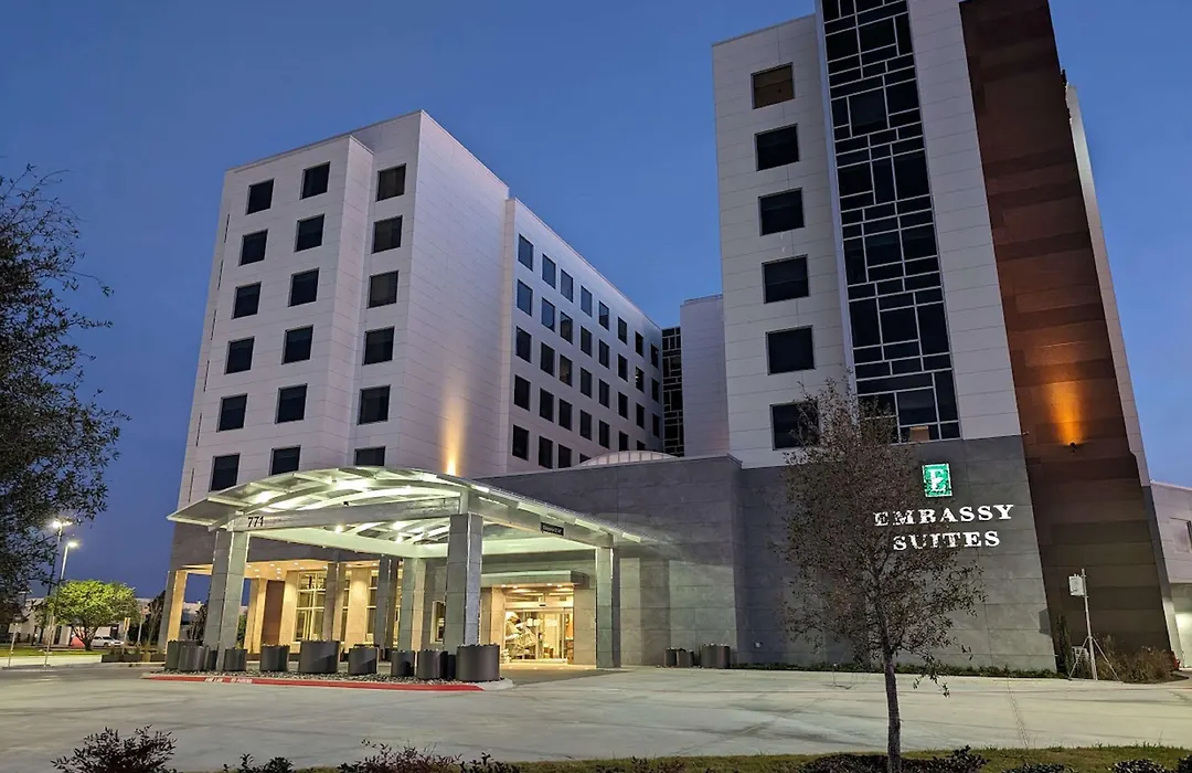 Embassy Suites By Hilton Irving Las Colinas-1