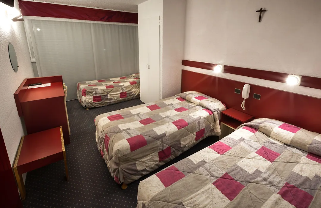Hotel Lys De Marie-1