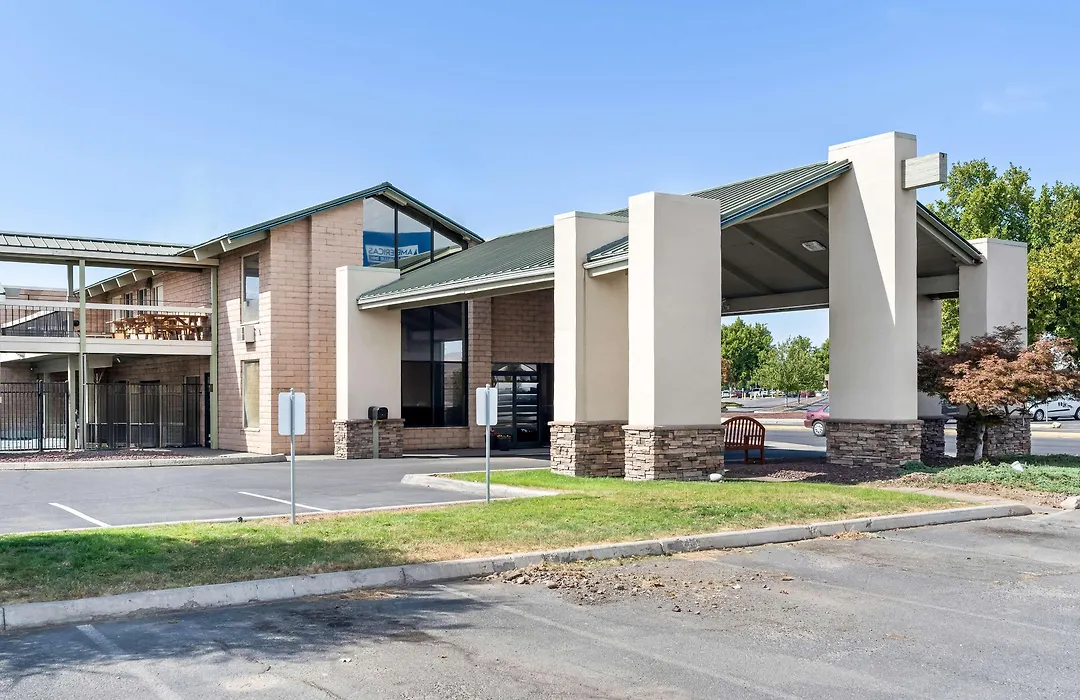 Americas Best Value Inn Yakima-1