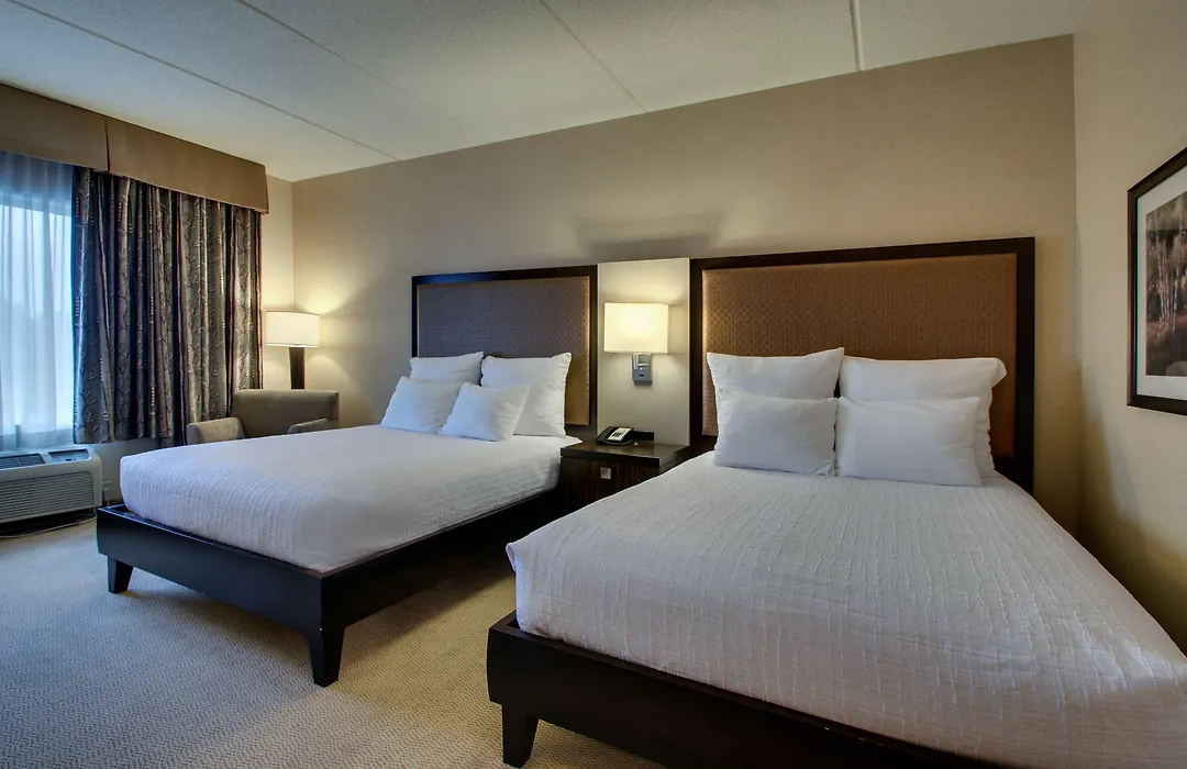 The Inn At Charles Town / Hollywood Casino-1