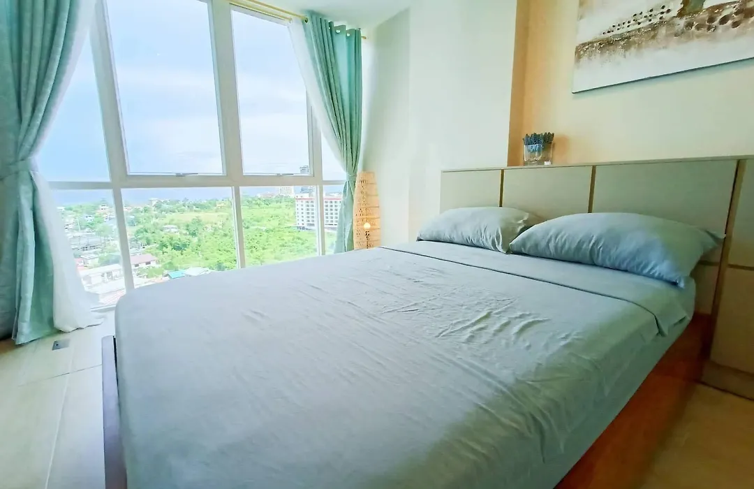 Mactan Newtown Beach Condo-1