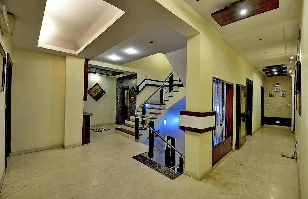 Hotel Star Plaza@New Delhi Railway Station-1