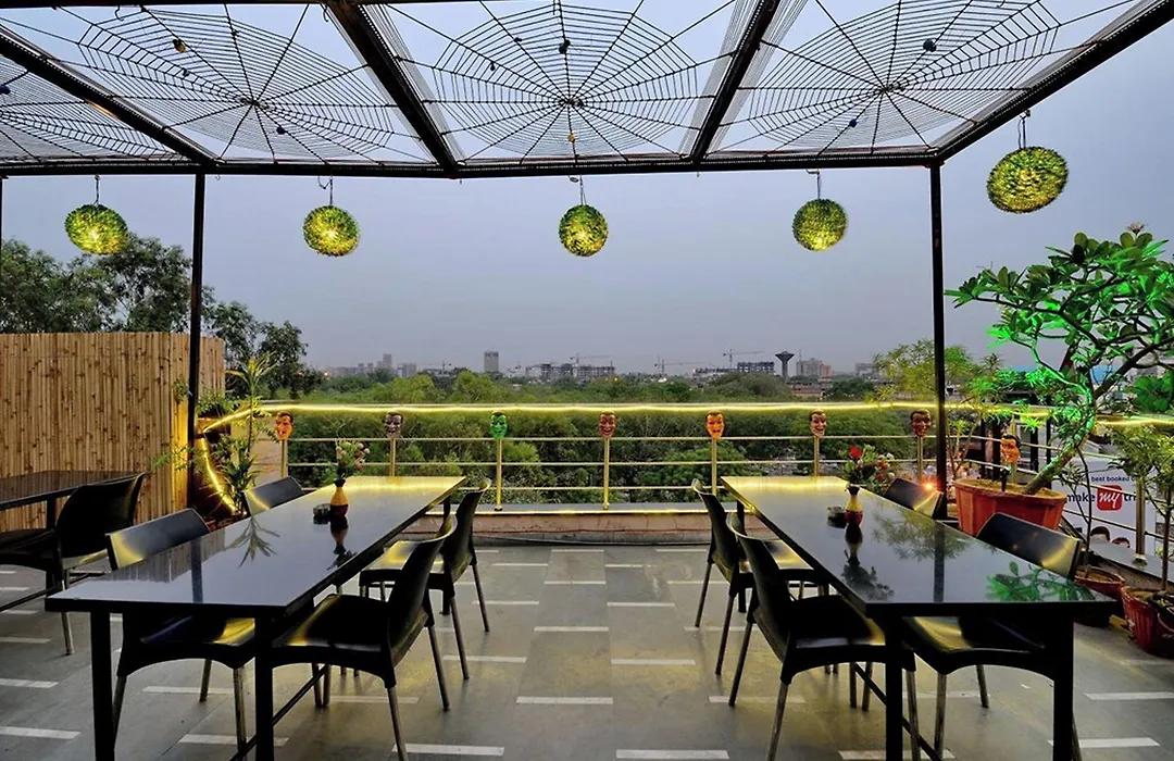 Hotel Star Plaza@New Delhi Railway Station-1