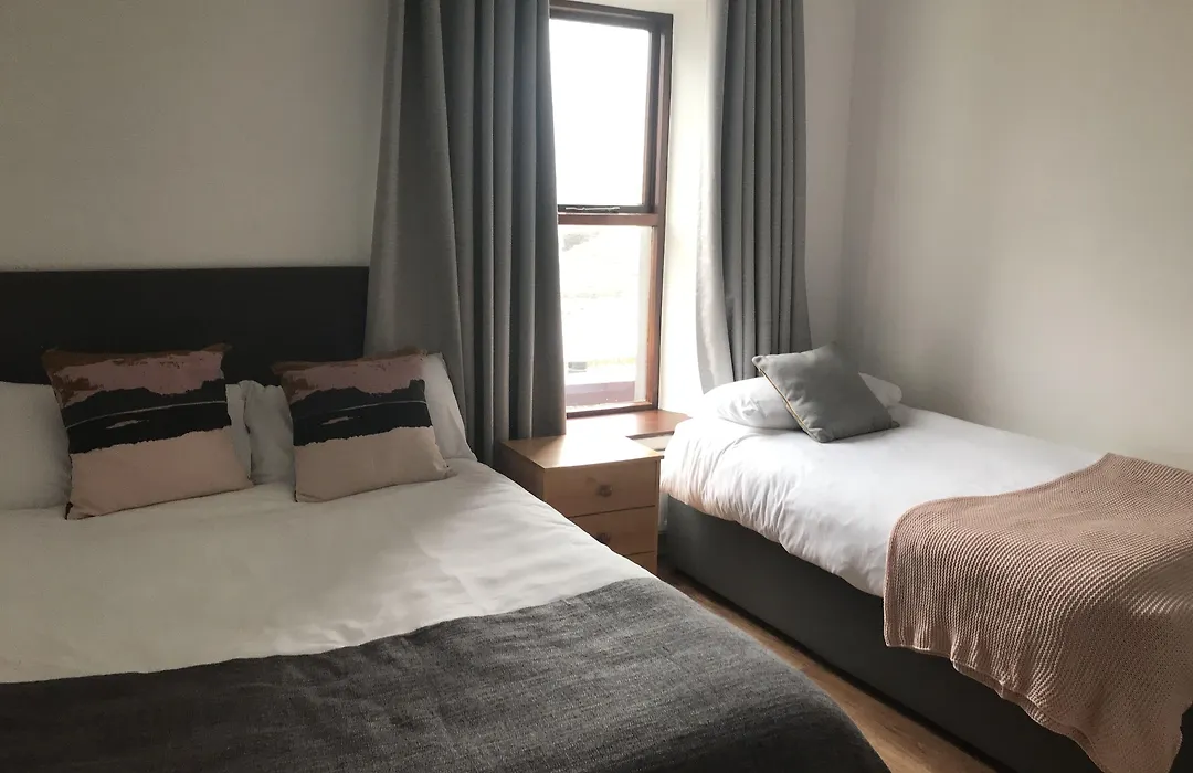 Rolling Wave Guesthouse-1