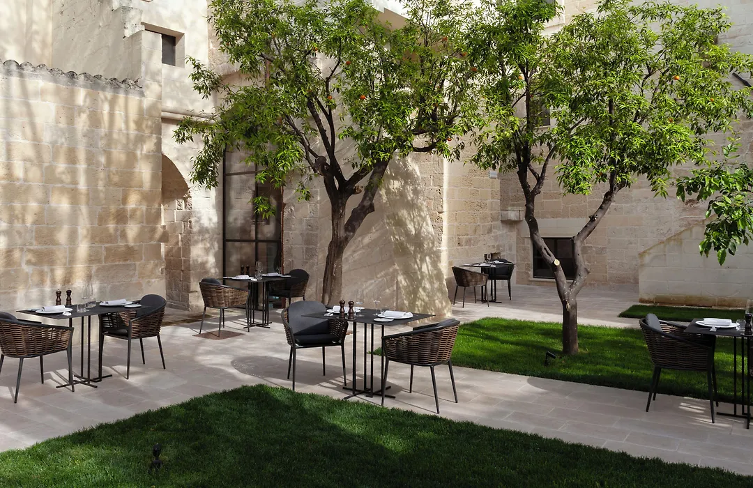 Palazzo Zimara Boutique Hotel-1