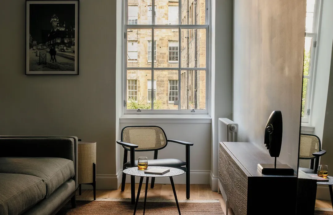 33 Castle Terrace-1