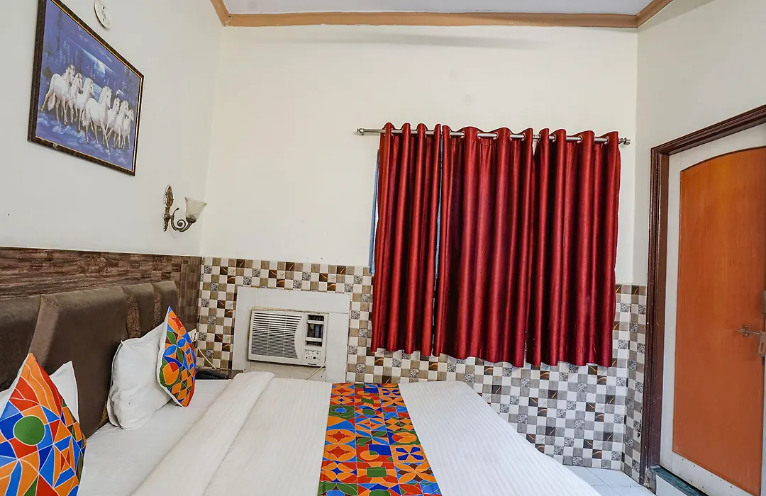 Fabhotel Sarwan-1