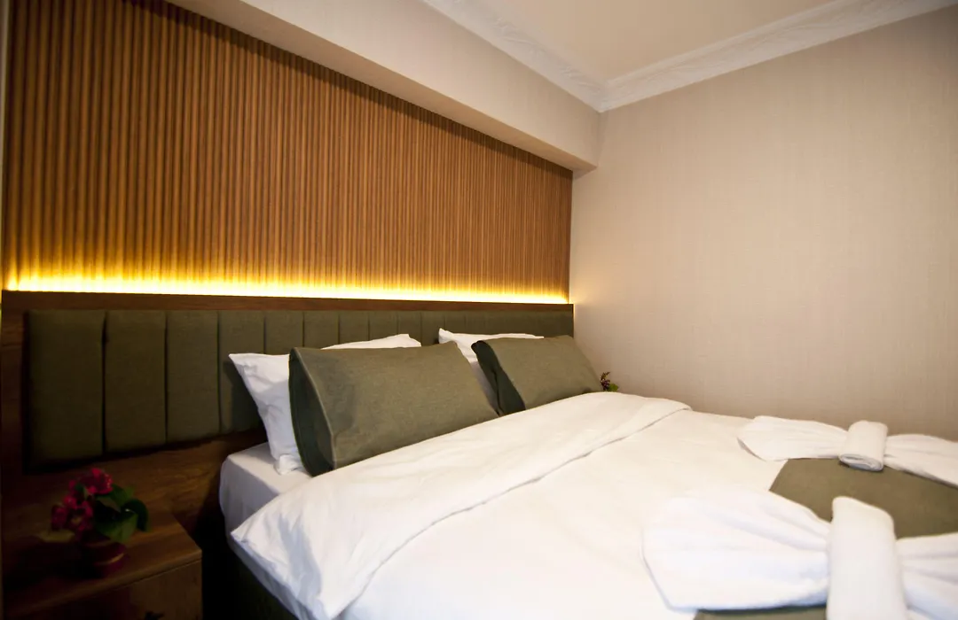 Aurora Eco Hotel-1