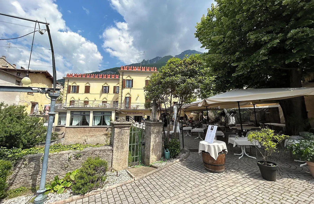 Hotel E Ristorante Cassone-1