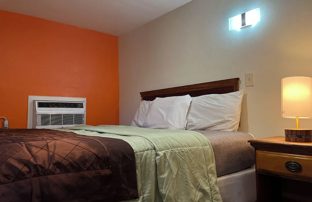 Ponca Motel-1