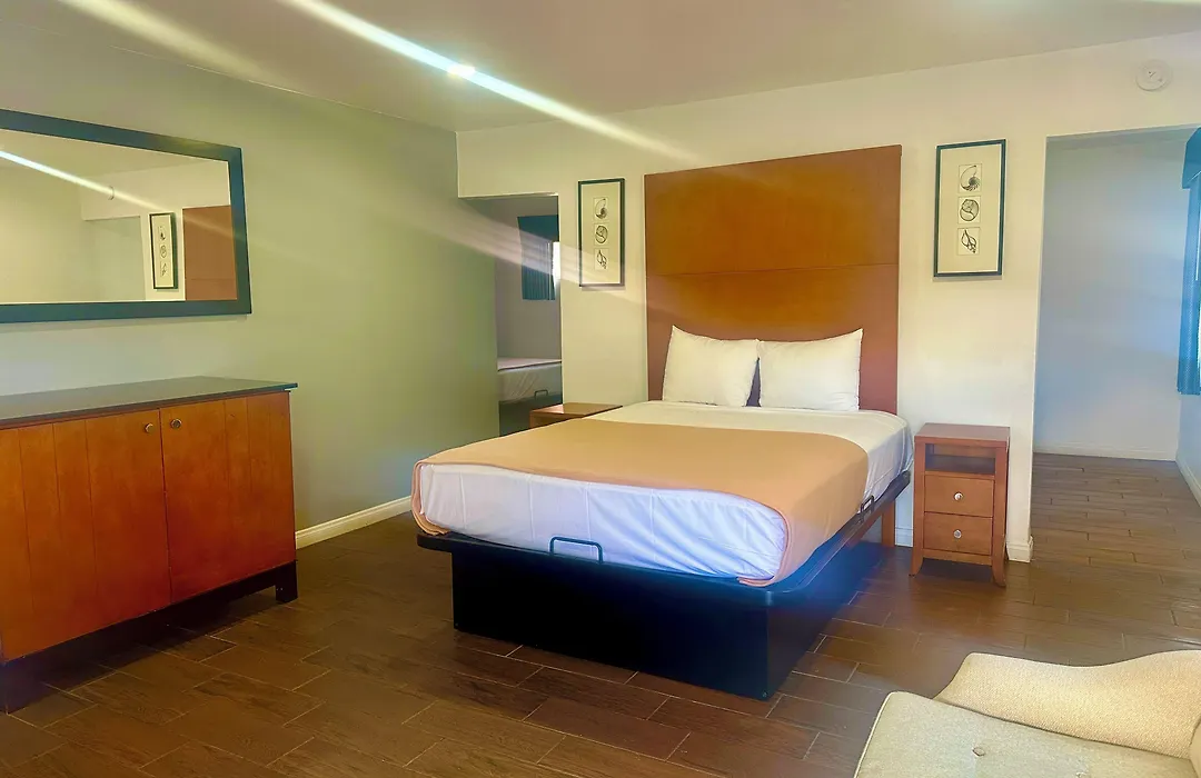 Oceanside Inn & Suites-1