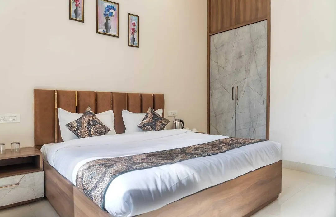 Green Galaxy Villa-1