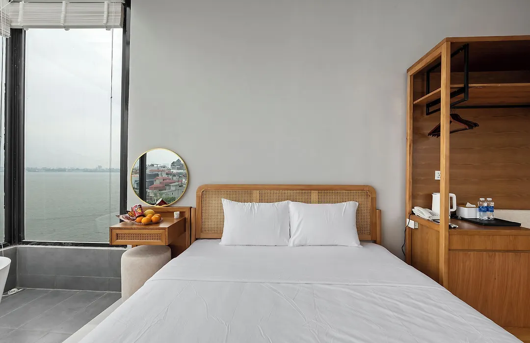 Lakeview Residence Hotel-1