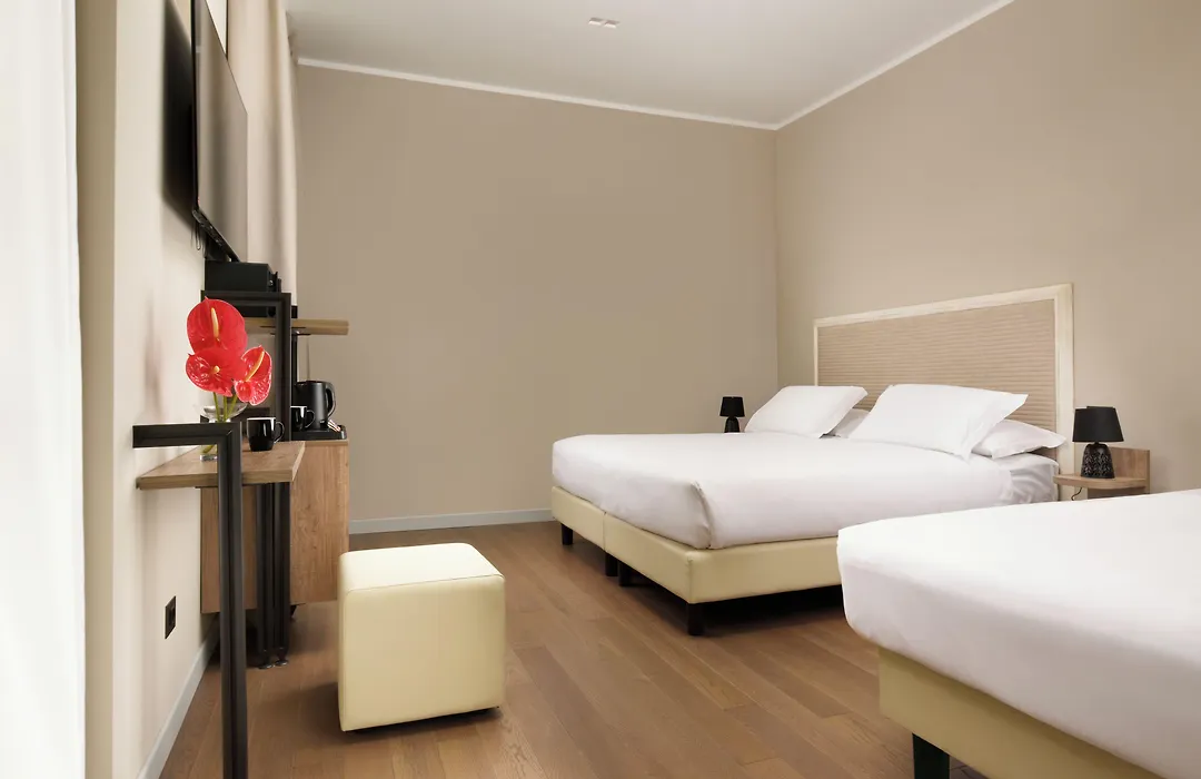 Essence Hotel-1