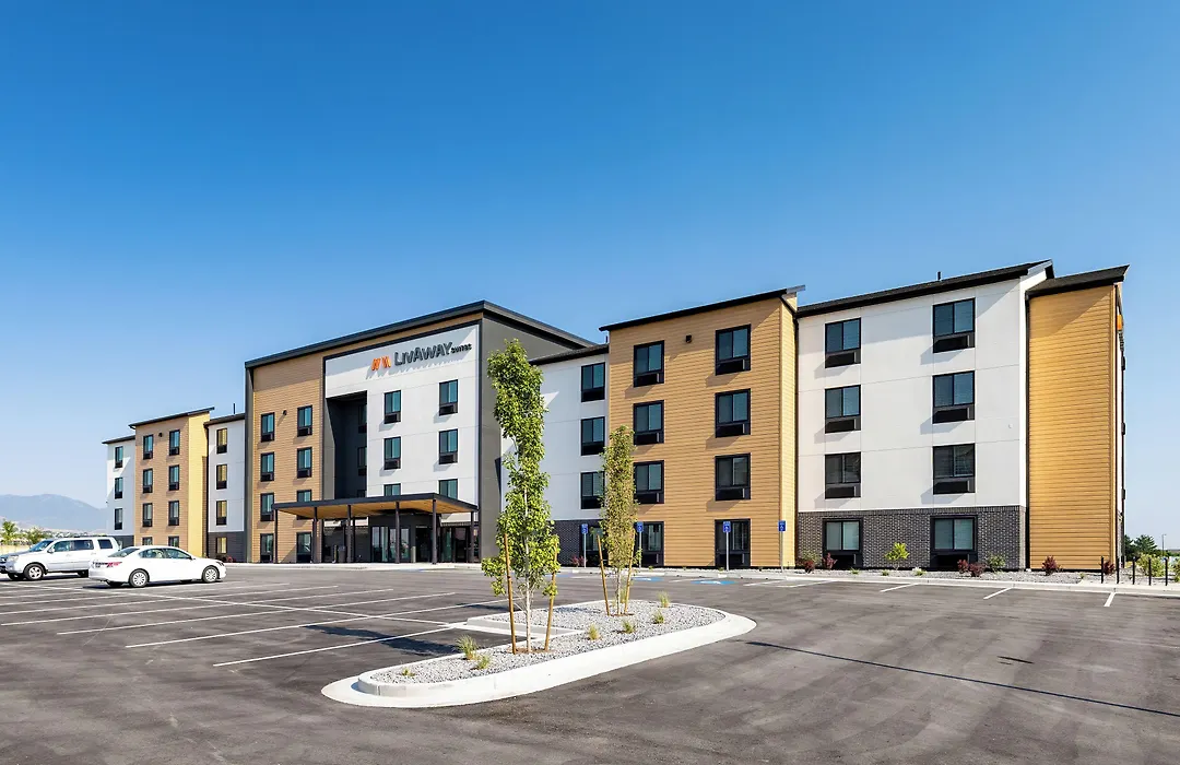 Livaway Suites Missoula-1