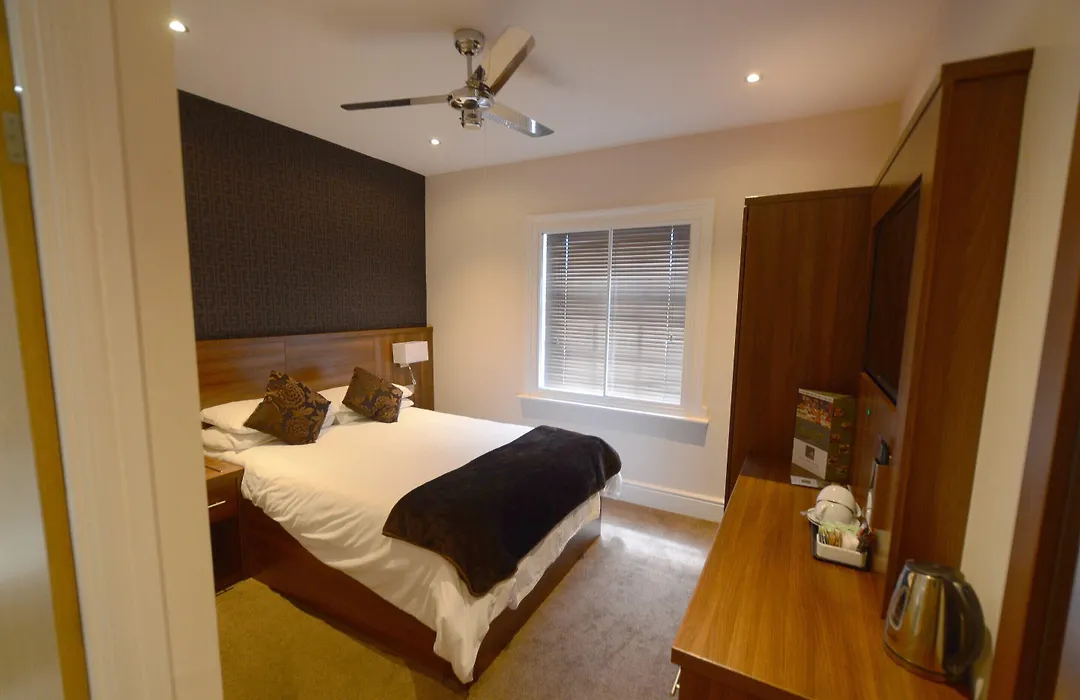 The Harboro Hotel-1